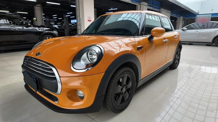 2015 1.2T ONE 5-Door