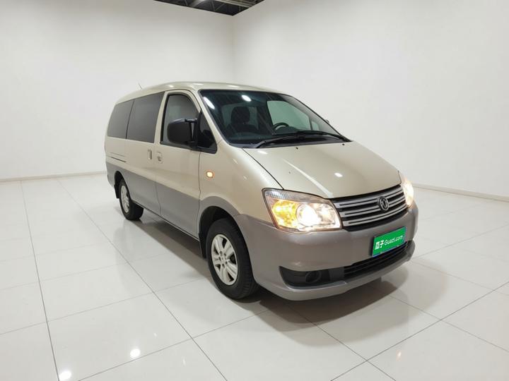 Lingzhi 2017 Facelift M3L 1.6L 7-Seater Comfort photo 3
