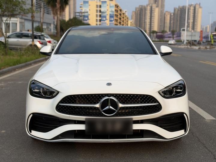 C-Class 2023 Facelift C 260 L Sport photo 2
