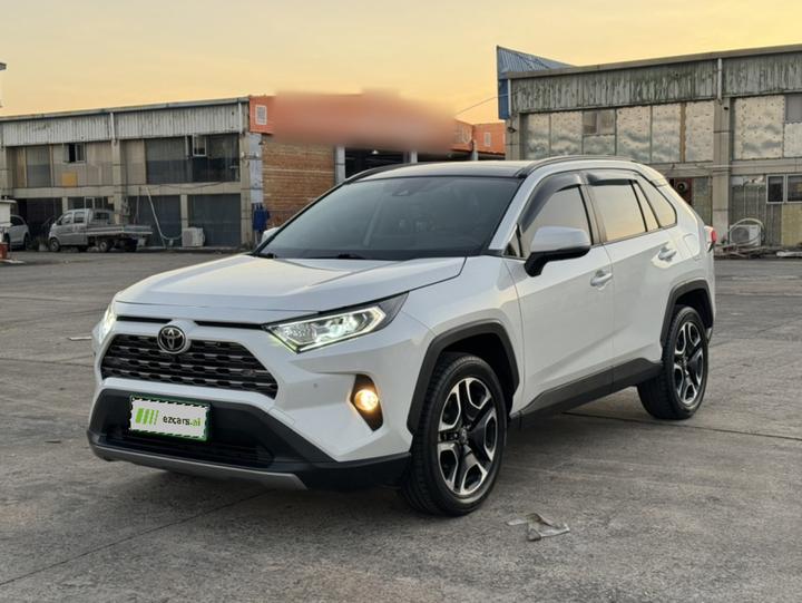 RAV4 2021 2.0L CVT AWD Premium