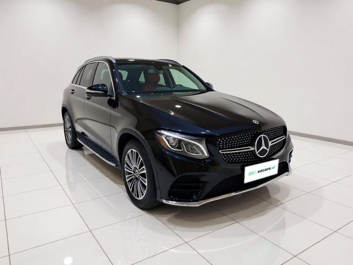 GLC 2017 GLC 200 4MATIC photo 3