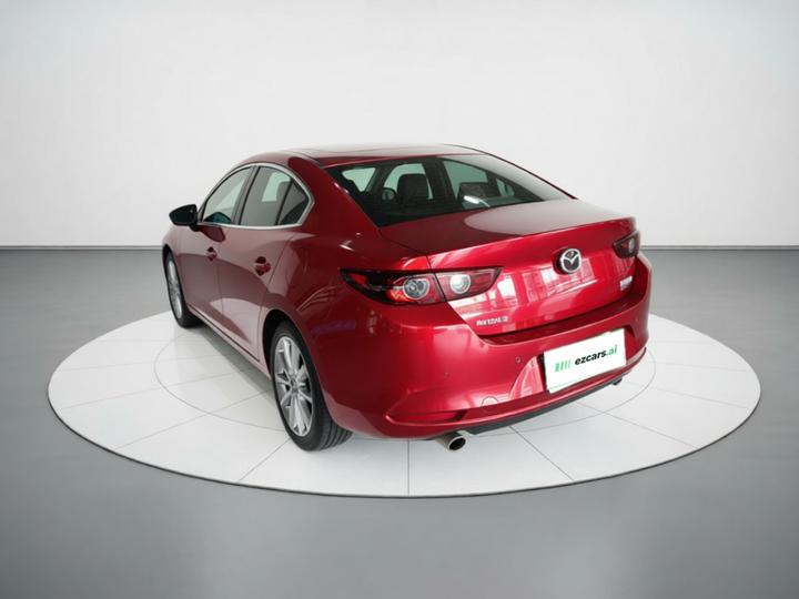 3 Axela 2021 2.0L AT photo 4