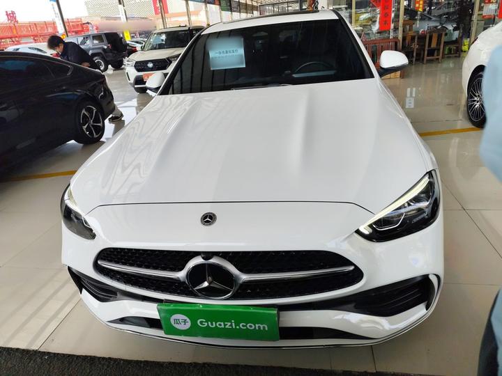 C-Class 2023 Facelift C 200 L Sport photo 2