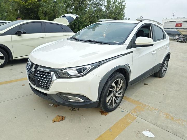 Luxgen U5 SUV 2017 1.6L MT