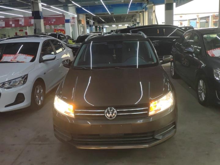 Santana 2017 1.6L AT photo 2