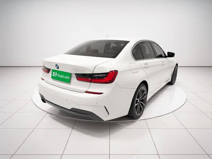 3 Series 2020 325Li M Sport Package photo 6