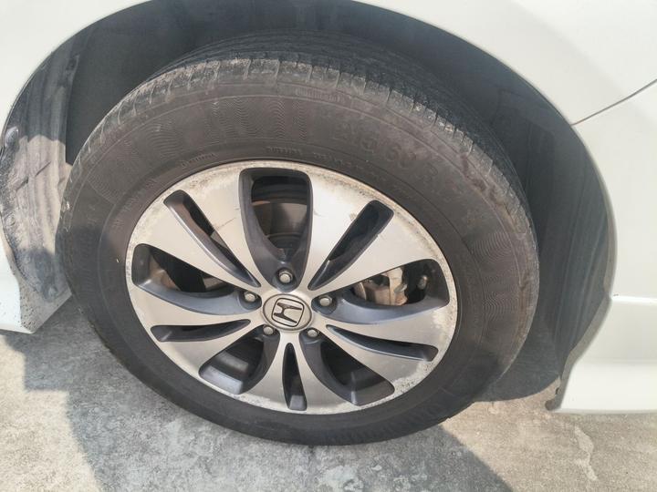 Elysion 2012 2.4L VTi-S Premium photo 8