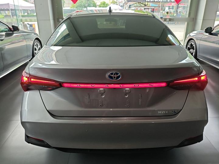 Avalon 2019 Hybrid 2.5L Luxury China VI photo 5