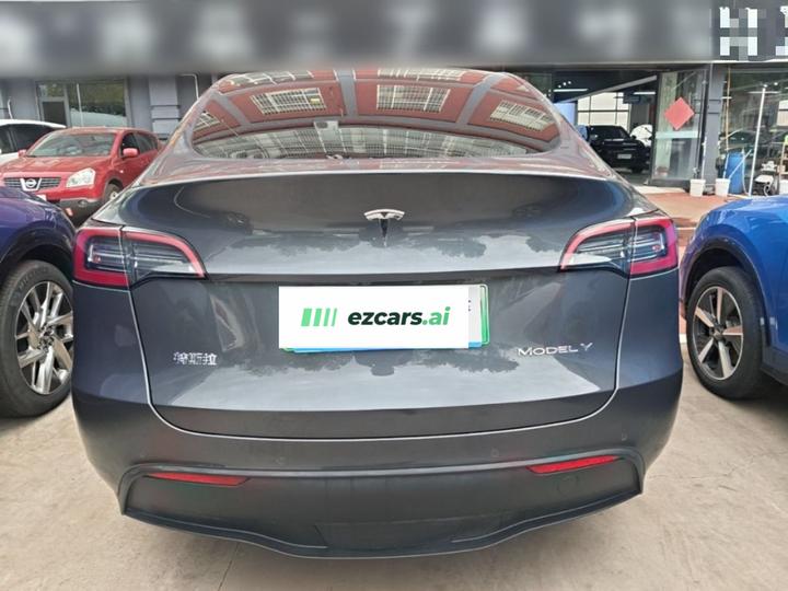 Model Y 2022 RWD photo 3