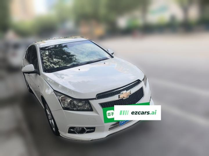 2013 Hatchback 1.6T AT Flagship photo 3