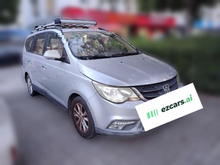 730 2014 1.8L MT Comfort 7-Seater photo 3