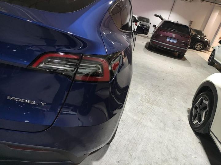 Model Y 2021 Facelift Long Range AWD photo 7