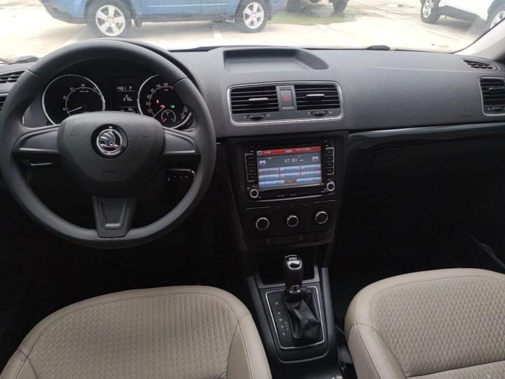 Yeti 2014 1.4TSI DSG photo 8