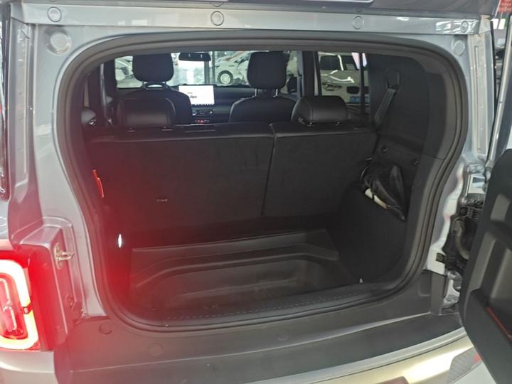 Plus 2026 301km Flagship photo 8