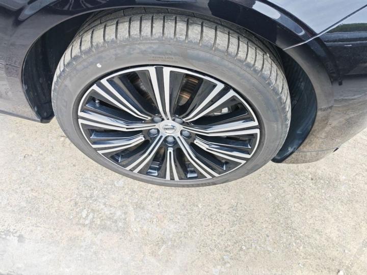 S90 2025 B5 Luxury photo 8