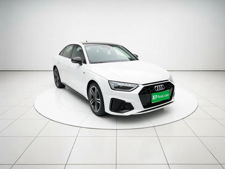 A4L 2022 40 TFSI Luxury Dynamic photo 3