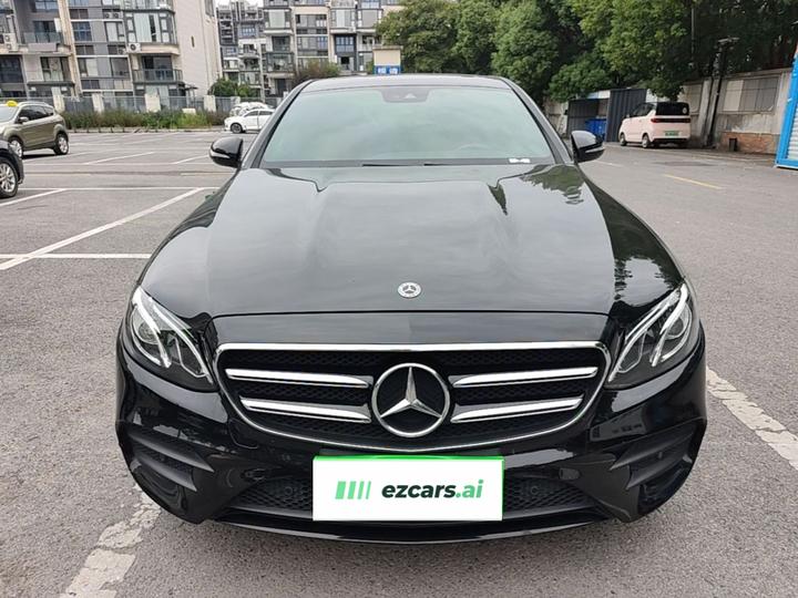E-Class 2017 E 200 Sport 4MATIC photo 2
