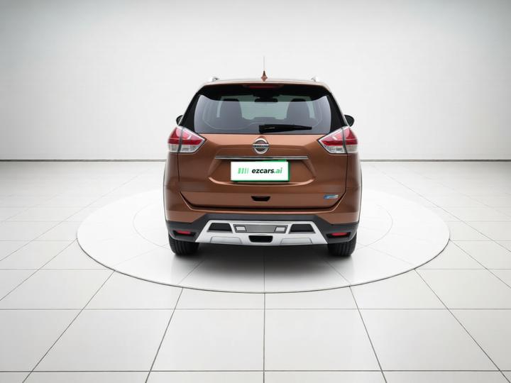 X-Trail 2014 2.0L CVT Comfort 2WD photo 5