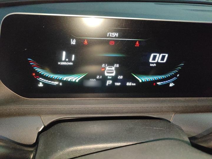 Forthing T5 EVO 2021 1.5TD DCT photo 4