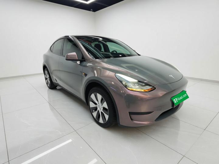 Model Y 2022 Facelift RWD photo 3