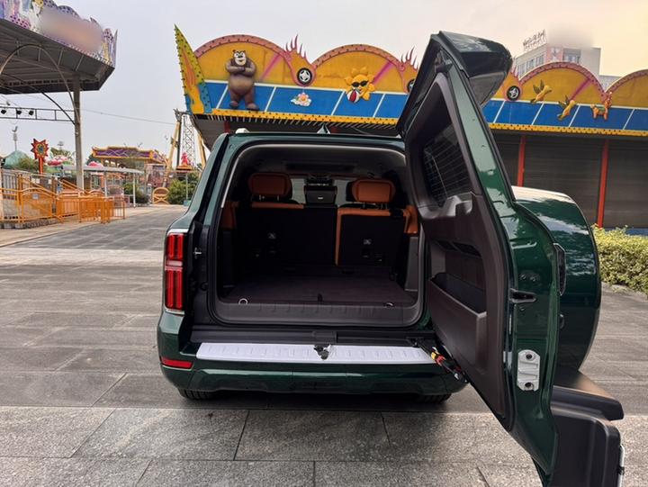 500 EV 2026 Hi4-Z Smart photo 8