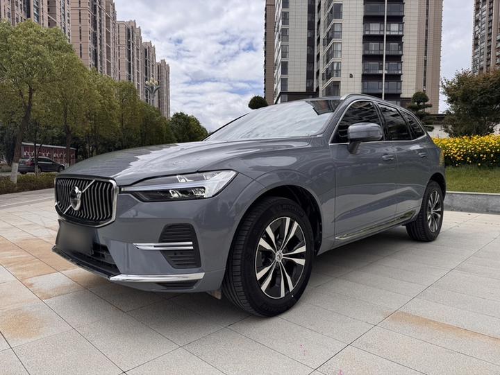 XC60 2023 B5 AWD Luxury