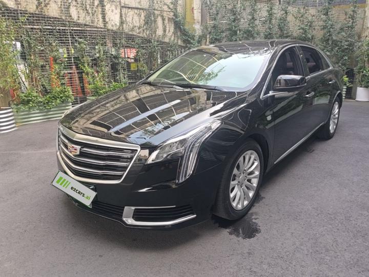 XTS 2018 28T Tech