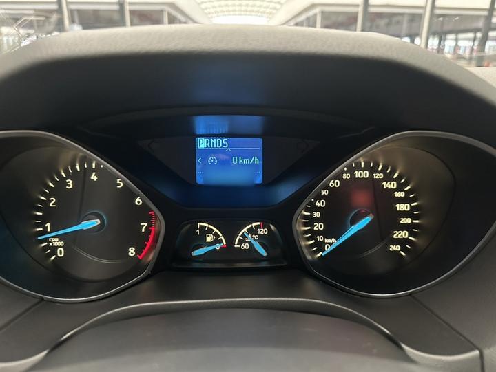 Focus 2015 Hatchback 1.6L AT photo 6