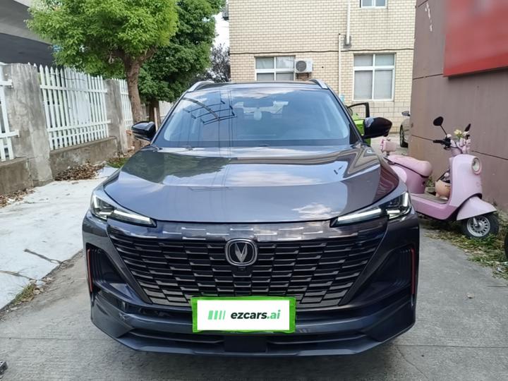 CS55PLUS 2022 2nd Gen 1.5T DCT Premium photo 2