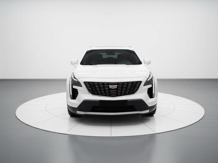 XT4 2018 28T RWD Leading photo 3
