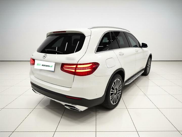GLC 2017 GLC 200 4MATIC photo 4