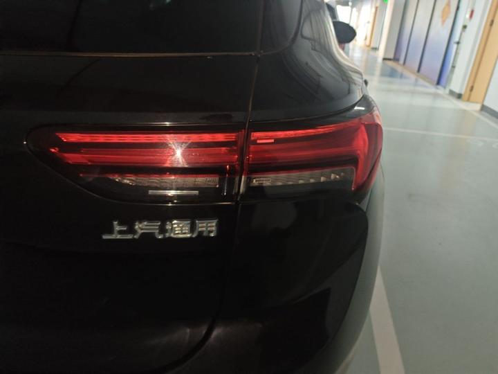 2022 Facelift Envision S GS AWD Sport photo 7