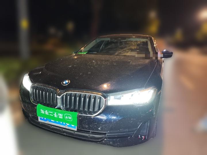 5 Series 2021 525Li Luxury photo 2