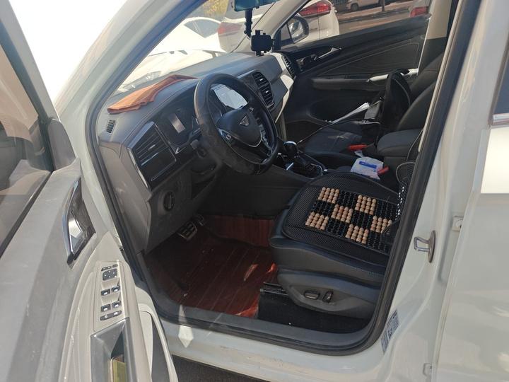 VS5 2019 280TSI AT photo 7