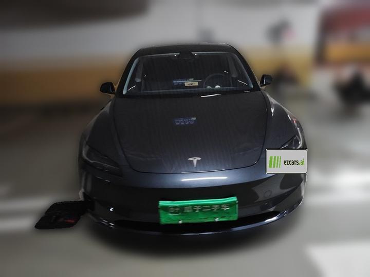 Model 3 2023 RWD photo 2