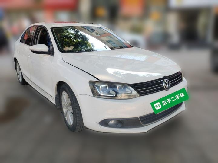 Sagitar 2014 1.6L MT Comfort photo 3