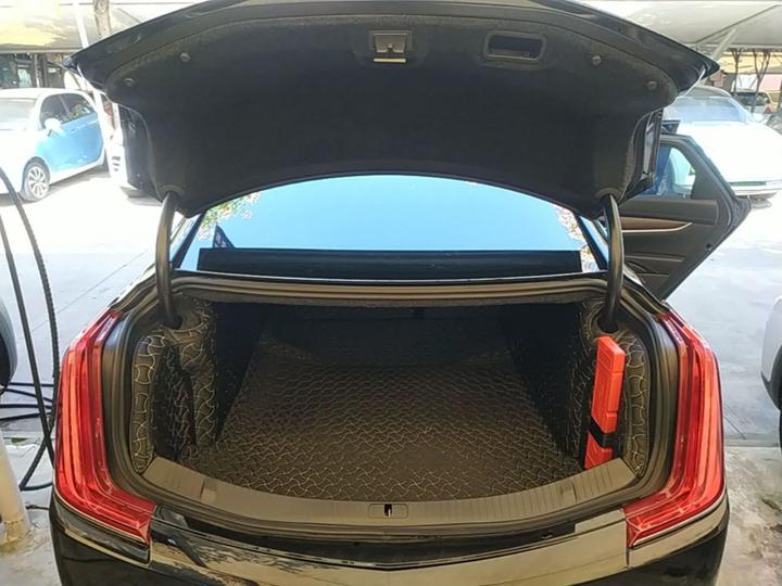 XTS 2018 28T Elite photo 8