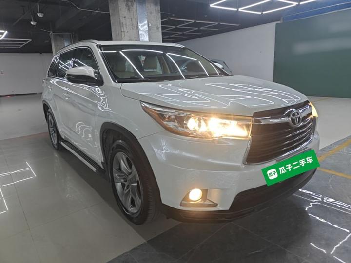 Highlander 2015 2.0T AWD Luxury 7-Seater photo 3