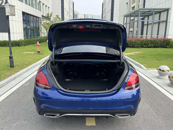 C-Class 2021 C 260 L Sport photo 8