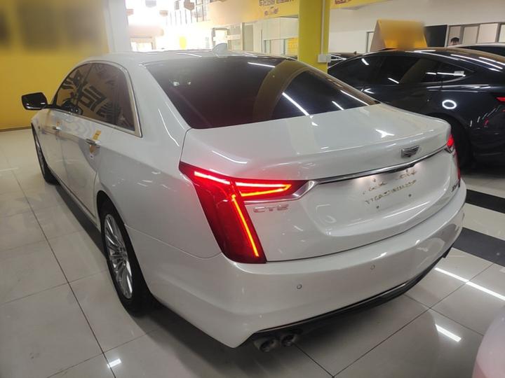 CT6 2019 28T Luxury photo 4