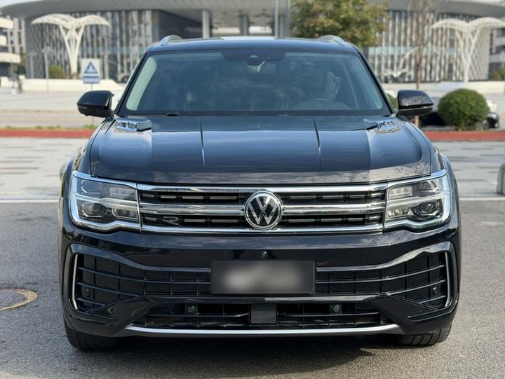 Teramont X 2024 380TSI AWD Luxury photo 2
