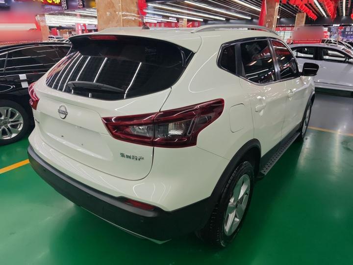 Qashqai 2023 Classic 2.0L CVT XV Comfort photo 4