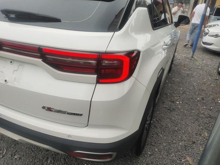 CS35PLUS 2019 1.6L AT photo 7