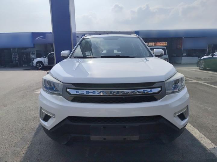 CS75 2017 1.5T MT photo 2