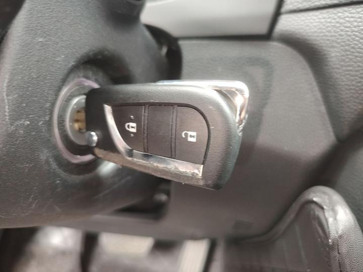 RAV4 2021 2.0L CVT RWD photo 8