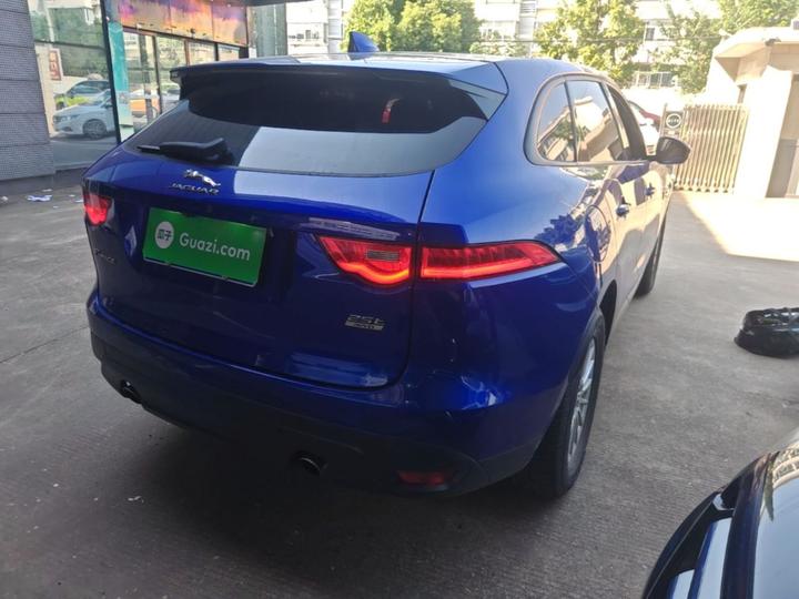 F-PACE 2018 2.0T AWD Exclusive photo 6