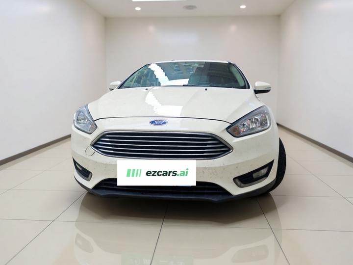 Focus 2015 Sedan 1.6L AT photo 2