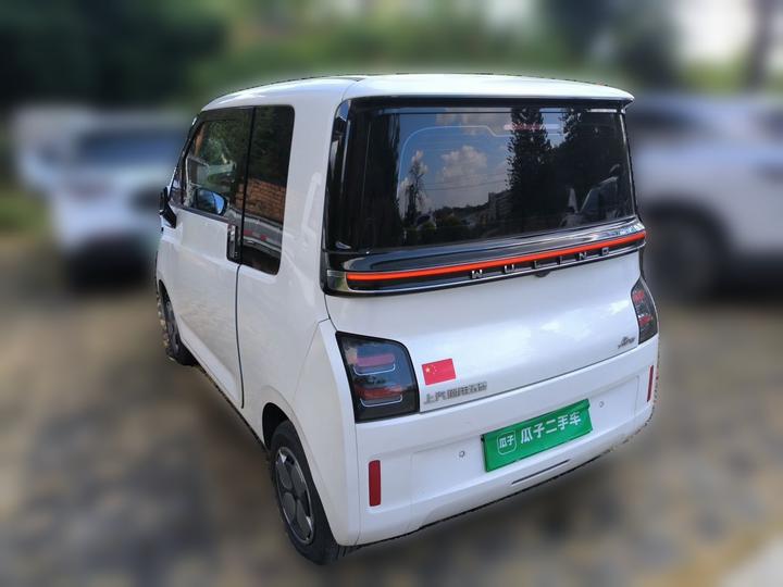Wuling Air ev 2023 4-Seater - Advanced photo 4