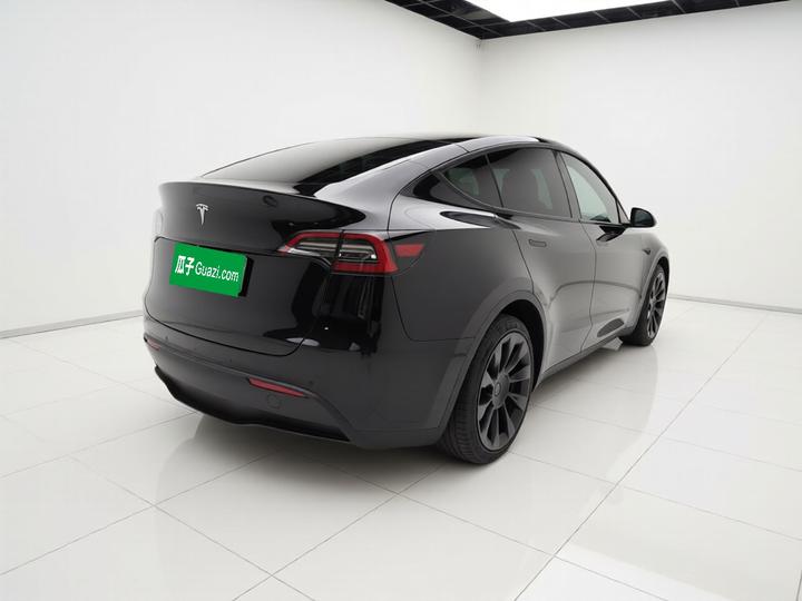 Model Y 2021 Standard Range RWD photo 6