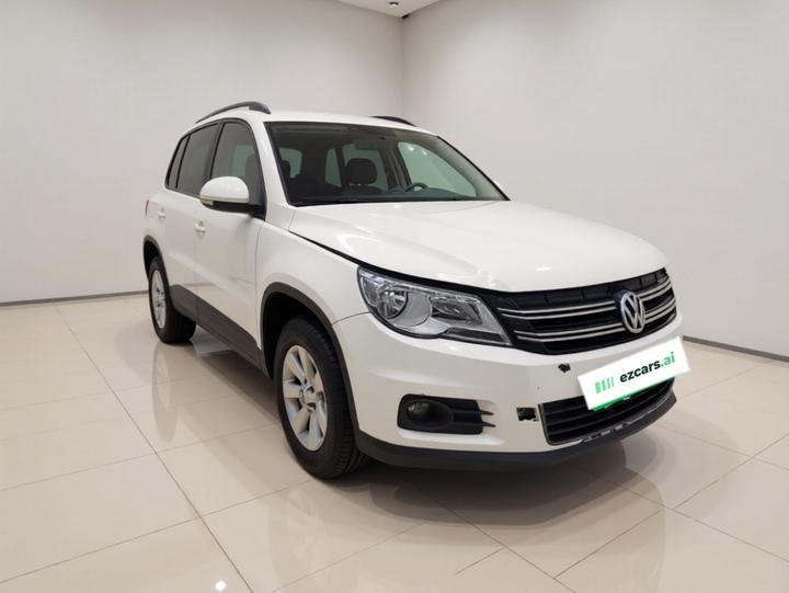 Tiguan 2012 1.8TSI AT RWD photo 3